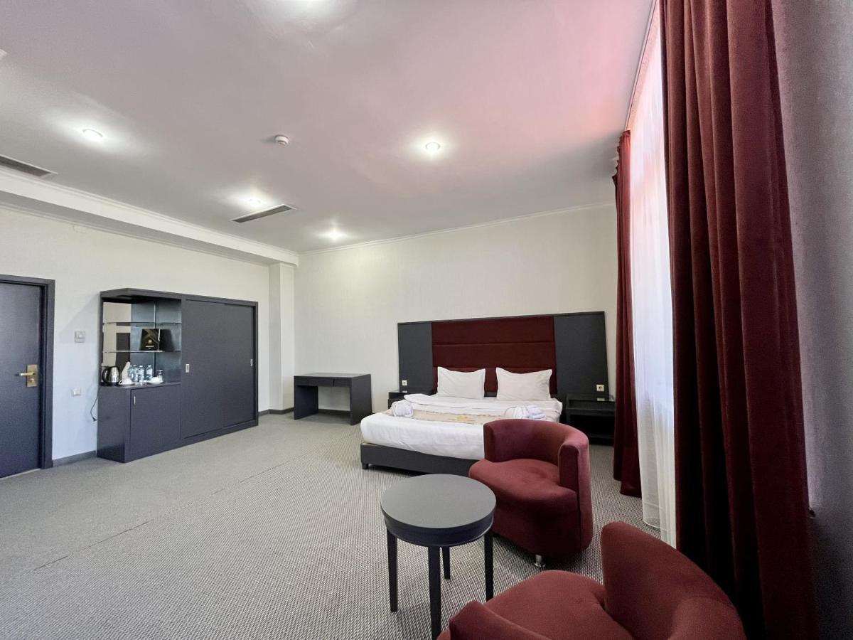 Almaty Grand Erbil Hotel Exterior photo